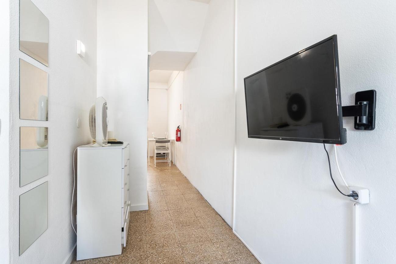 Homestay Blife Marya Private - Airport Faro